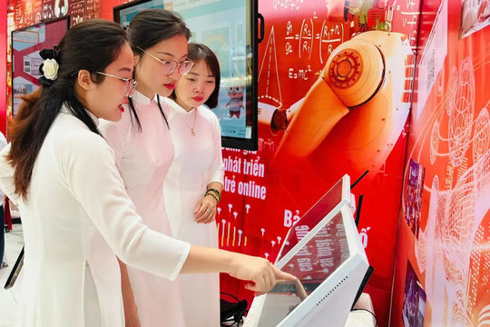 Hà Nội tạo dấu ấn nhờ chuyển đổi số toàn diện