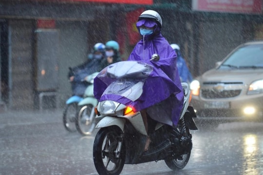 Hà Nội có mưa rào và rải rác có dông