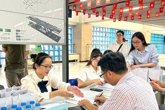 Tiếp tục miễn phí vé tàu điện đến 15/11