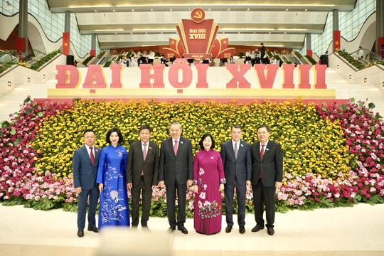 Đại hội đại biểu Đảng bộ TP Hà Nội lần thứ XVIII, nhiệm kỳ 2025 - 2030 Công nghệ kể chuyện lịch sử, phác họa tương lai Thủ đô