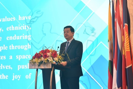 Hội nghị Bộ trưởng ASEAN về thể thao lần thứ 8 Đoàn kết, hợp tác, phát triển bền vững
