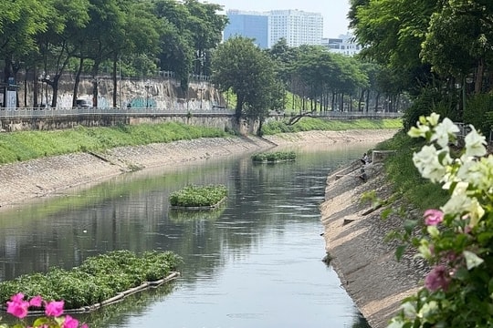 Hà Nội phấn đấu “hồi sinh” 4 dòng sông nội đô trước năm 2028