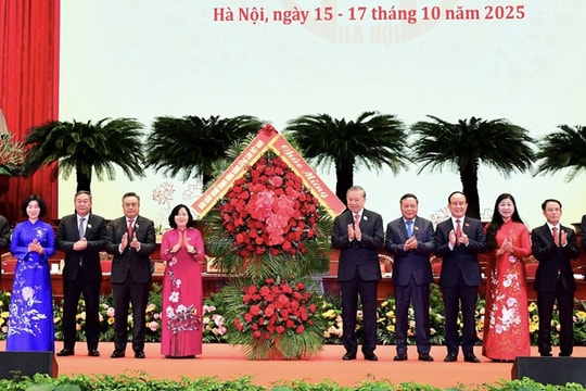 Khai mạc trọng thể Đại hội đại biểu Đảng bộ thành phố Hà Nội lần thứ XVIII, nhiệm kỳ 2025-2030