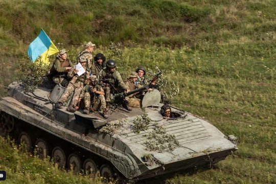NATO có động thái mới hỗ trợ Ukraine: 10 đồng minh châu Âu nhập cuộc