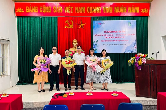 Tạo cơ hội việc làm mới cho người khiếm thị