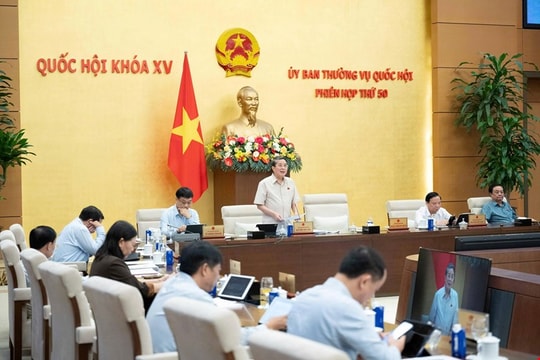 Phiên họp thứ 50 Ủy ban Thường vụ Quốc hội: Thông qua Nghị quyết điều chỉnh mức giảm trừ gia cảnh