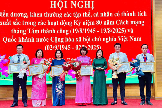 Phường Ô Chợ Dừa tổng kết, khen thưởng các hoạt động kỷ niệm A80