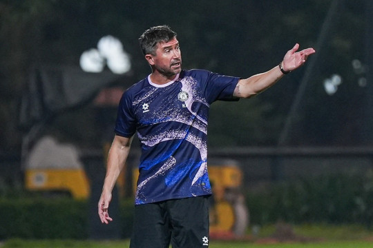 Hà Nội vs Ninh Bình: Màn chào sân thử thách của HLV Harry Kewell
