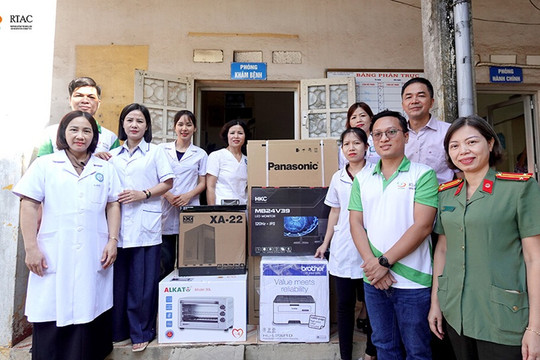 Tận tâm sẻ chia, lan tỏa hạnh phúc