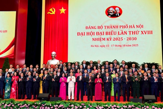 [Podcast] Điểm tin tuần từ ngày 13 đến 19-10: Đại hội đại biểu Đảng bộ thành phố Hà Nội lần thứ XVIII, nhiệm kỳ 2025-2030 thành công tốt đẹp