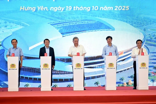 Tổng Bí thư Tô Lâm dự lễ khởi công xây dựng sân vận động PVF