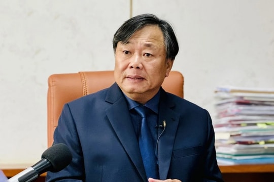 Góp ý dự thảo các văn kiện Đại hội XIV: Hoàn thiện thể chế cho phát triển bền vững