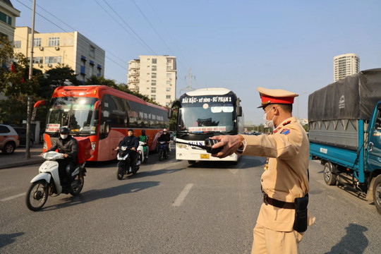 Xây dựng văn hoá giao thông, cần đặc biệt quan tâm