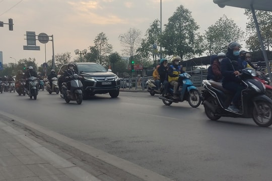 Không khí lạnh tăng cường, miền Bắc không mưa, nhiệt độ giảm