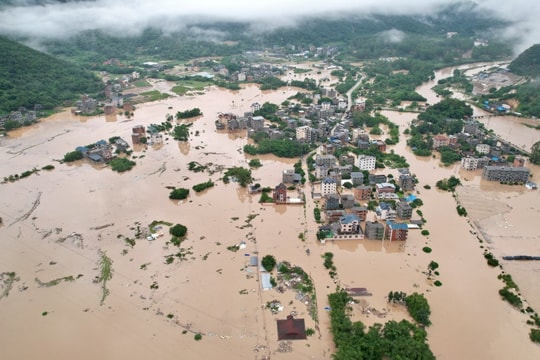 Thủ tướng Chính phủ yêu cầu chủ động triển khai các biện pháp ứng phó với bão số 12 và mưa lũ