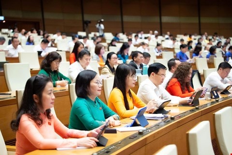 Chế độ chính sách với cán bộ, nhân viên y tế chậm được giải quyết