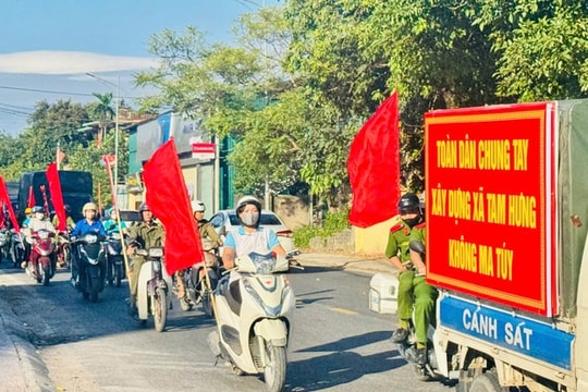Tam Hưng: Ra quân tuyên truyền xây dựng xã không ma túy