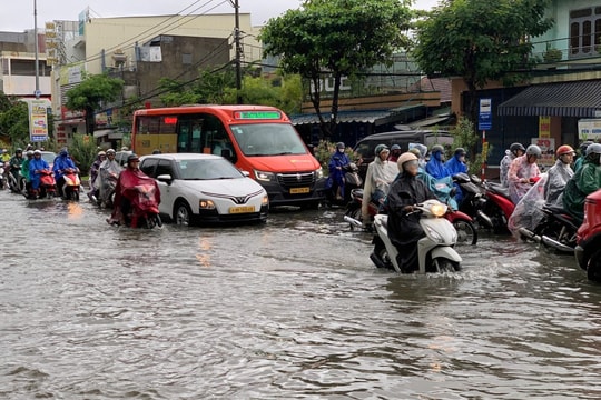 Huế và Đà Nẵng kích hoạt phương án phòng, chống mưa lớn