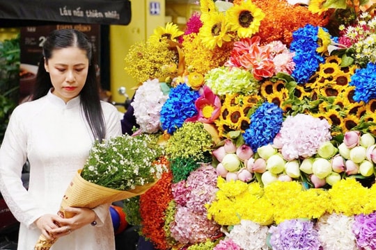 Phố Phan Đình Phùng - góc trời thu hút các “nàng thơ”