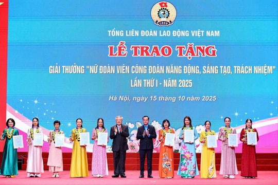 "Ngọn lửa" trong nhà máy Canon