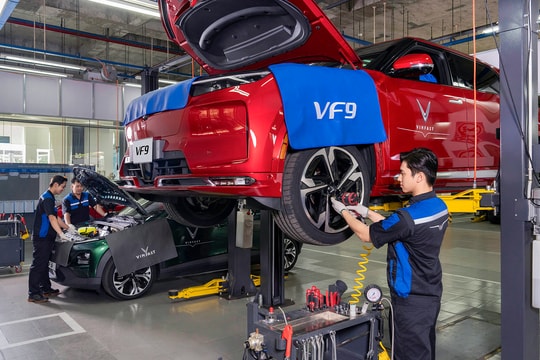 VinFast đào tạo miễn phí hơn 3.000 kĩ thuật viên ô tô và xe máy điện