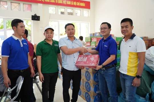 "Bạn góp một - Vinamilk góp một": Hành trình vượt thiên tai, tiếp bước tương lai