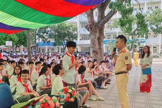 Lan tỏa ý thức chấp hành luật giao thông từ học đường