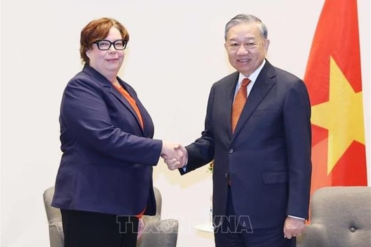Tổng Bí thư Tô Lâm tiếp Chủ tịch Đảng Cộng sản Phần Lan Tiina Sandberg