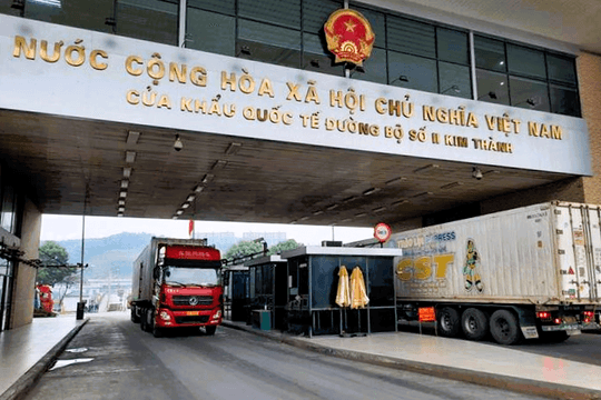 Hoạt động thông quan thuận lợi, kim ngạch xuất nhập khẩu Lào Cai tăng gần 21% so với cùng kỳ