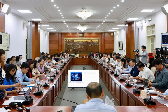 Bộ Quy tắc ứng xử trên không gian mạng: Cần thiết và cần lan toả mạnh mẽ