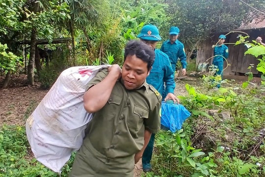 Mưa sau bão số 12 còn diễn biến phức tạp, Huế và Đà Nẵng không chủ quan