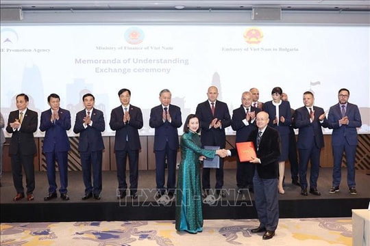 Tổng Bí thư Tô Lâm và Tổng thống Rumen Radev dự Diễn đàn doanh nghiệp Việt Nam - Bulgaria