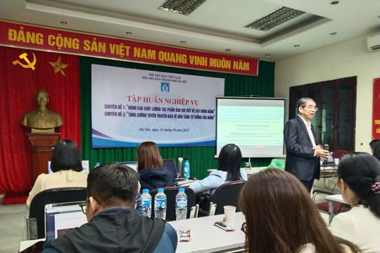 Nâng tầm ngòi bút viết về xây dựng Đảng và bảo vệ nền tảng tư tưởng của Đảng