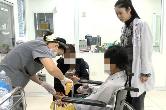Bị chó nhà tấn công, người phụ nữ 63 tuổi nhập viện cấp cứu