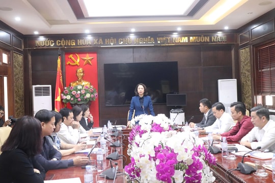 Kiểm tra đột xuất, làm rõ quy trình, trách nhiệm trong việc tổ chức bữa ăn bán trú cho học sinh