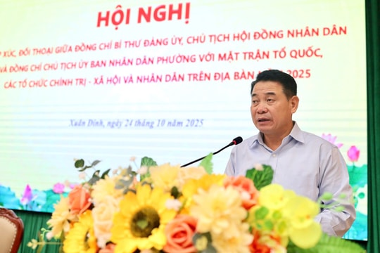 Lãnh đạo phường Xuân Đỉnh đối thoại với nhân dân