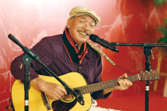 Nhạc sĩ Trần Tiến: "Hà Nội là cả vui buồn, tuổi thơ và mơ ước của tôi!"