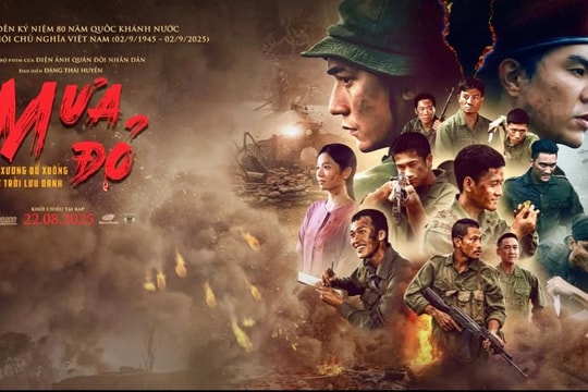 Chiếu miễn phí phim “Mưa đỏ” và “Tử chiến trên không” tại Hội chợ Mùa thu