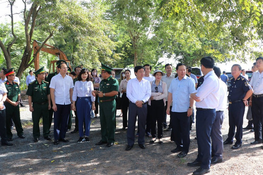 Tây Ninh tăng cường quản lý biên giới, phát triển kinh tế cửa khẩu