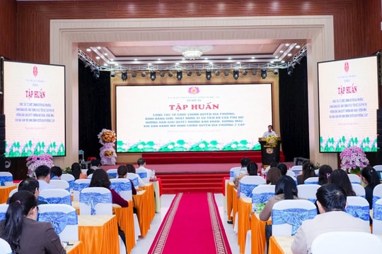 Nghệ An tập huấn công tác tổ chức chính quyền địa phương hai cấp cho cán bộ, công chức
