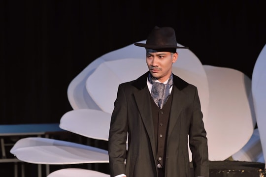 Nghệ sĩ Opera Nguyễn Khắc Hòa hóa thân vào Giorgio Germont trong “La Traviata” - Đêm hội thanh âm tại Ho Guom Opera