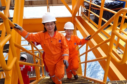Nữ lãnh đạo bản lĩnh, sáng tạo và đầy nhiệt huyết của ngành dầu khí
