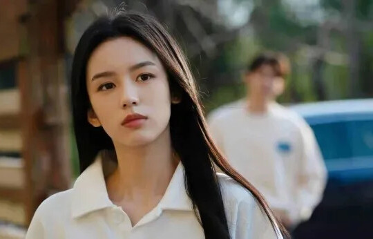 Đoàn phim Giày khiêu vũ đỏ của Châu Dã bị chỉ trích