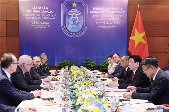 Chủ tịch nước Lương Cường tiếp Tổng Công tố Liên bang Nga