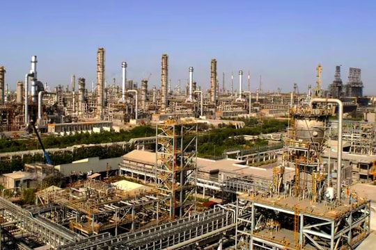 Định hình lại dòng chảy năng lượng Mátxcơva - New Delhi