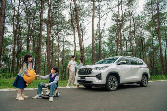 Sở hữu mẫu xe mang "mệnh" trụ cột, Innova Cross được nhiều khách hàng săn đón