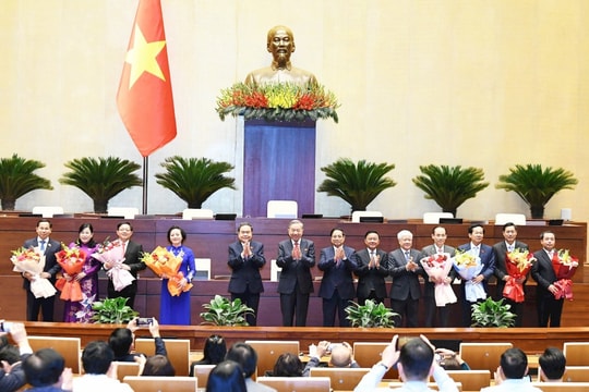 Quốc hội phê chuẩn bổ nhiệm Phó Thủ tướng Chính phủ với bà Phạm Thị Thanh Trà và ông Hồ Quốc Dũng