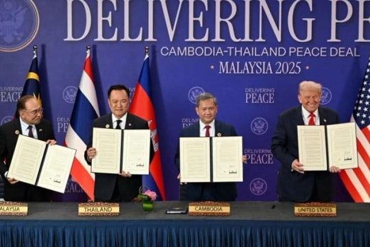 Campuchia và Thái Lan ký tuyên bố chung về thỏa thuận hòa bình