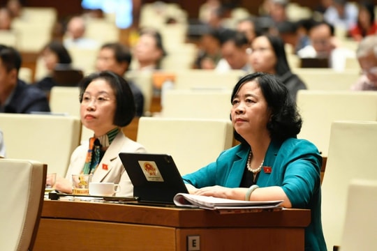 Tuần làm việc đầu tiên của Kỳ họp thứ 10 Dấu ấn trách nhiệm và tinh thần đổi mới