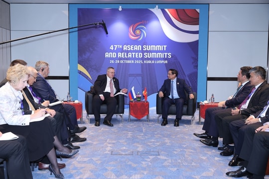 Thủ tướng Phạm Minh Chính gặp Thủ tướng Australia và Phó Thủ tướng Nga